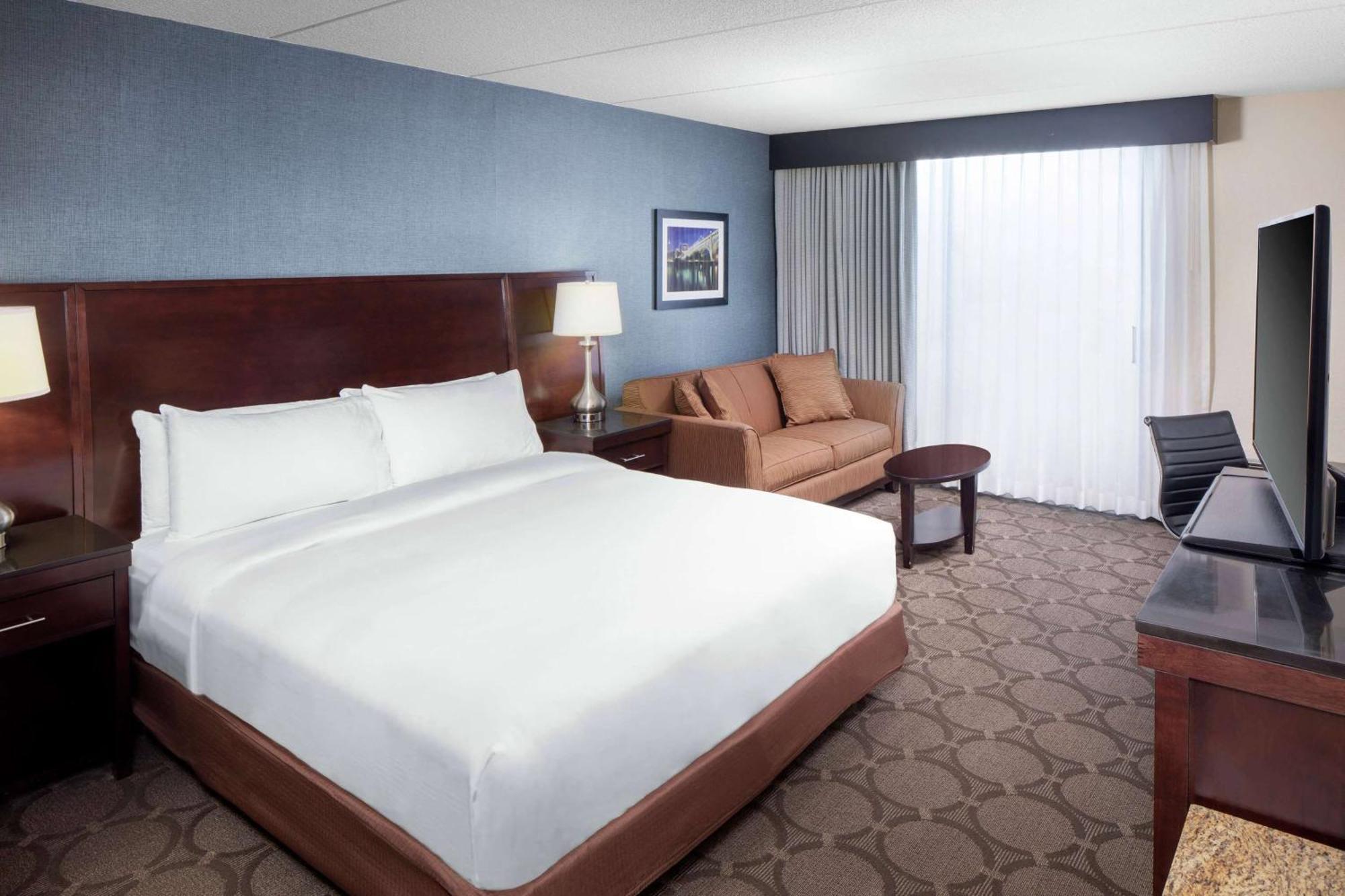 Wyndham Independence Hotel Екстериор снимка