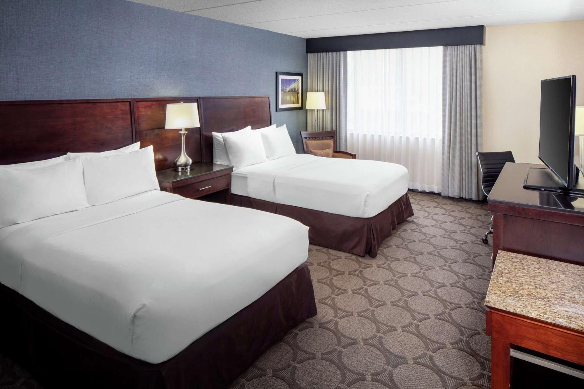 Wyndham Independence Hotel Екстериор снимка